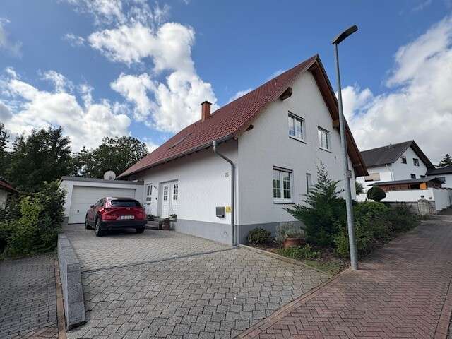 Thumbnail-Haus zum Kaufen in Monsheim 687.000,00 € 291.34 m²