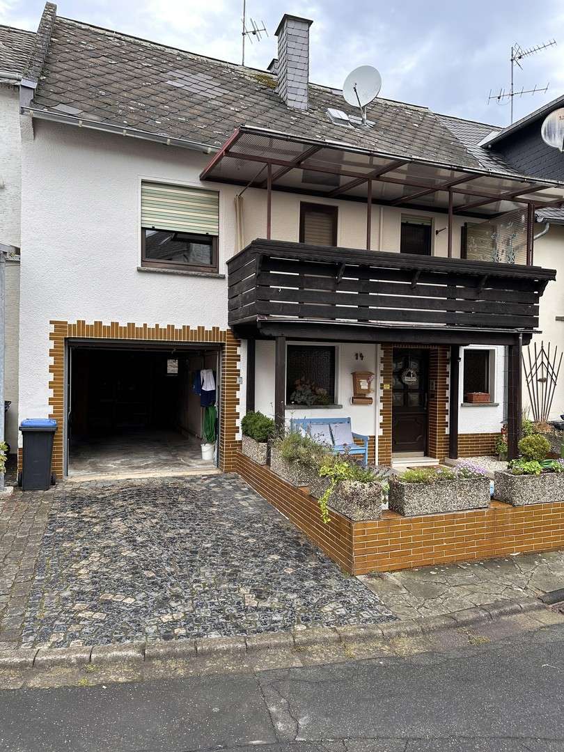 Thumbnail-Haus zum Mieten in Kollig 975,00 € 90 m²