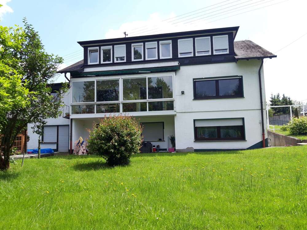 Thumbnail-Haus zum Kaufen in Niederschelderhütte 330.000,00 € 280 m²