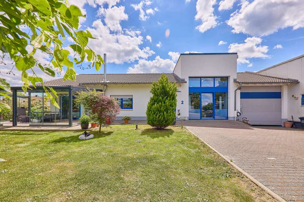 Thumbnail-Haus zum Kaufen in Limeshain 669.000,00 € 165 m²