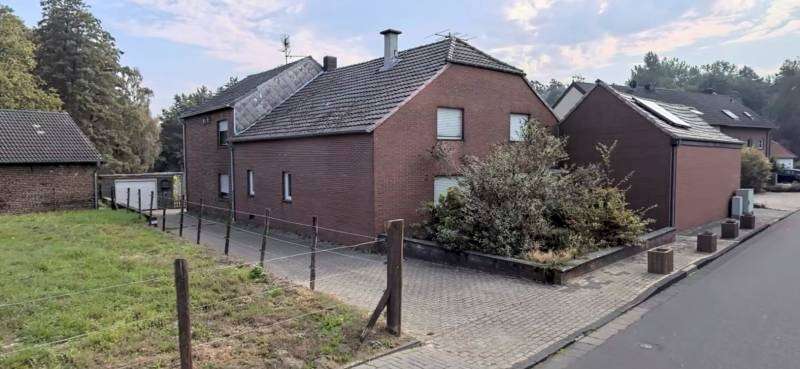 Thumbnail-Haus zum Kaufen in Wegberg 255.000,00 € 140 m²
