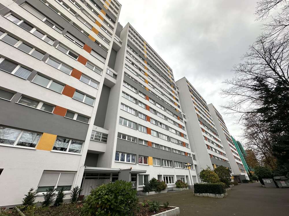 Thumbnail-Wohnung zum Kaufen in Rodgau 299.000,00 € 144 m²