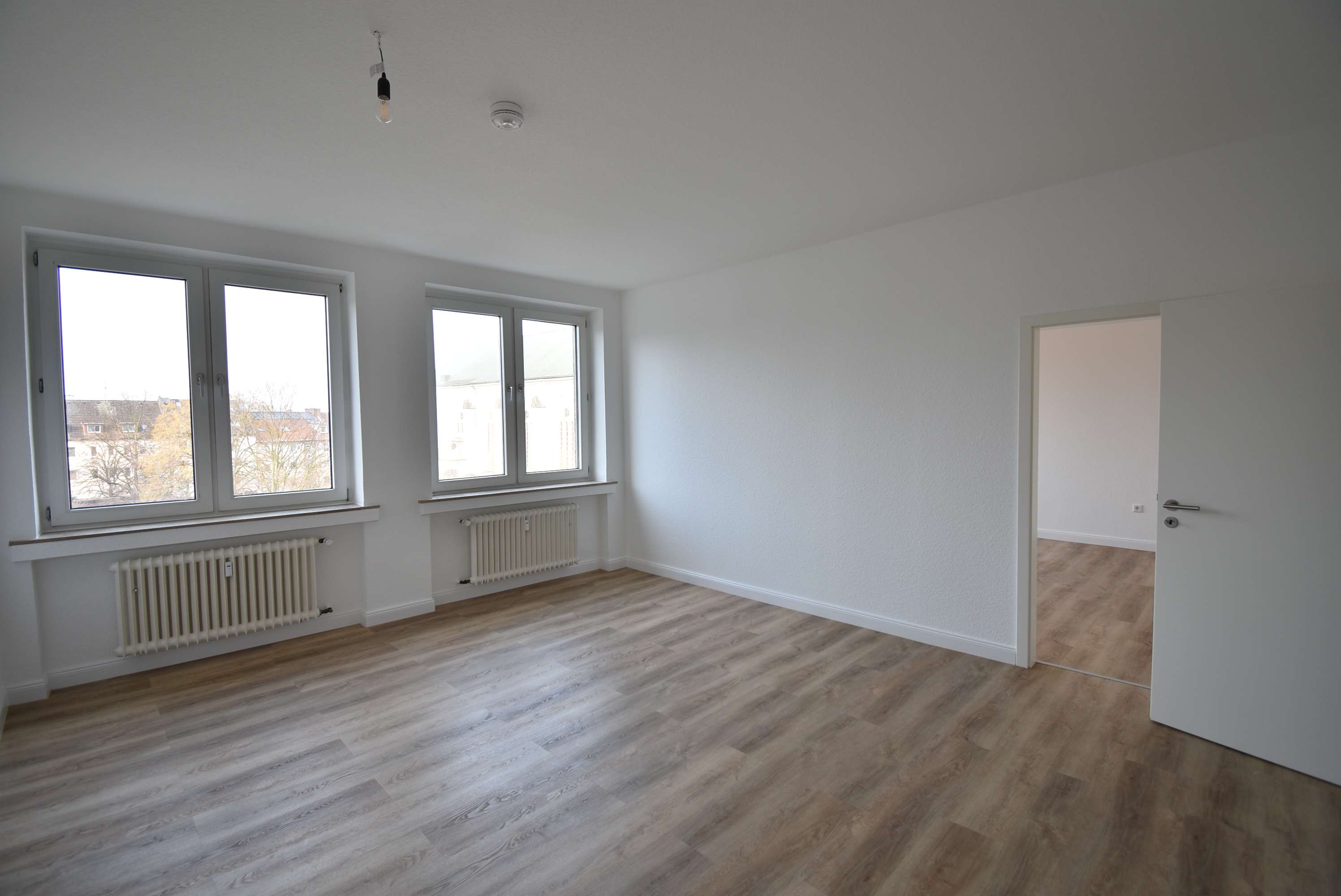Thumbnail-Wohnung zum Mieten in Essen 895,00 € 91.67 m²