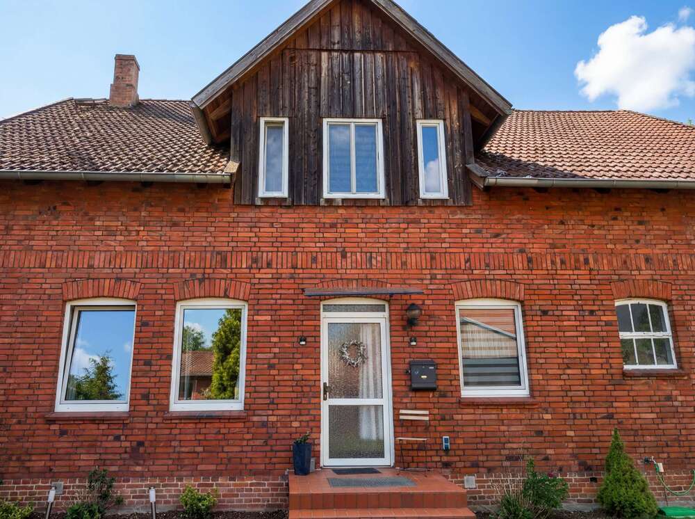Thumbnail-Haus zum Kaufen in Kirchgellersen Heiligenthal 700.000,00 € 469 m²