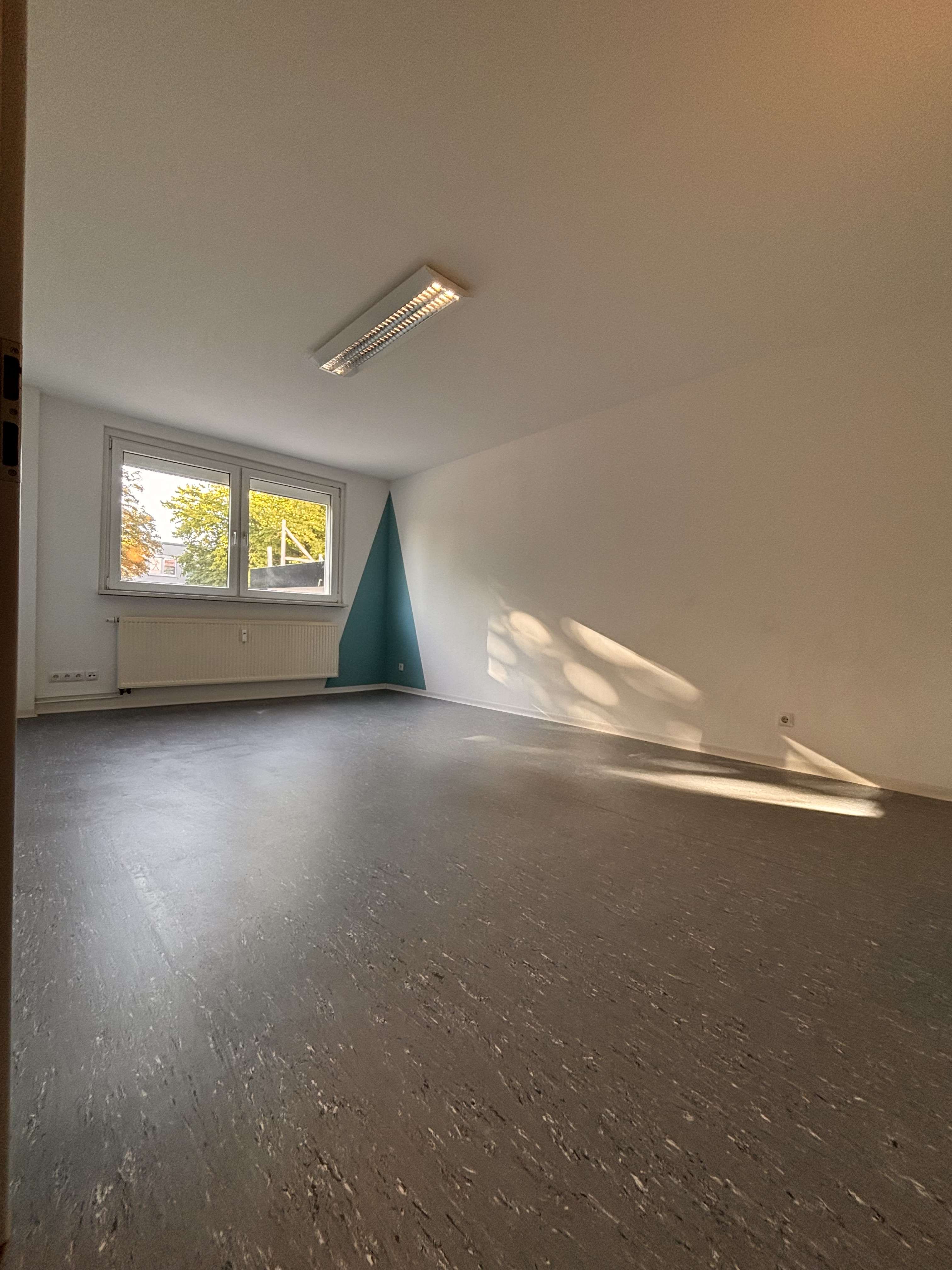 Thumbnail-Büro in Bitterfeld-Wolfen 462,00 € 71 m²