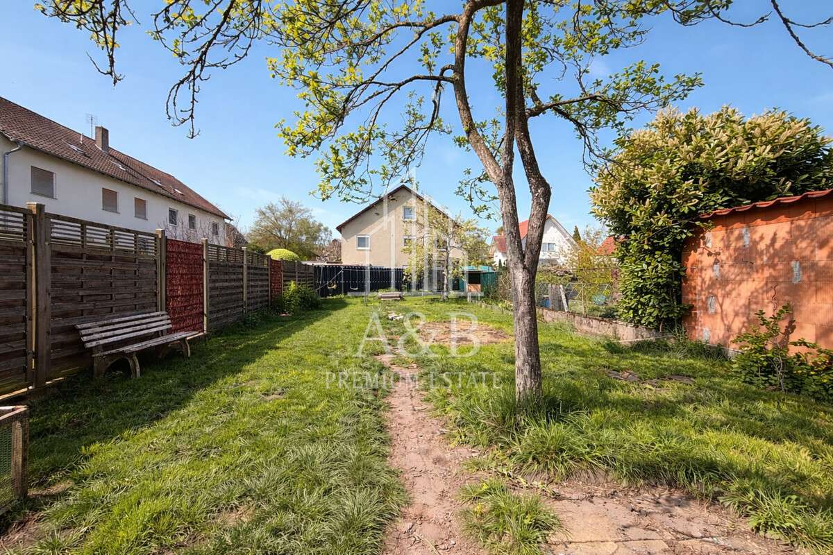 Thumbnail-Haus zum Kaufen in Offenbach an der Queich 379.000,00 € 126.75 m²