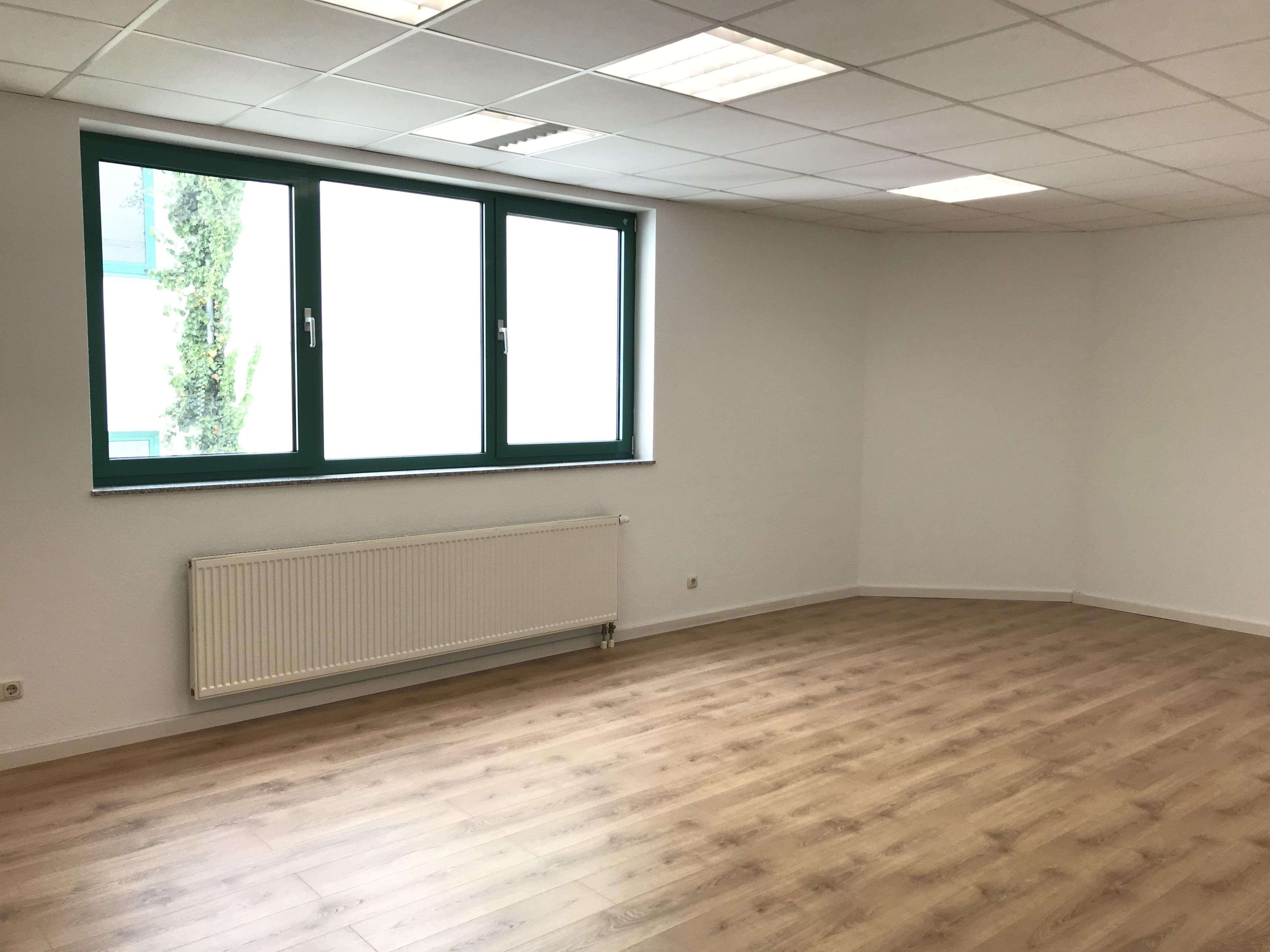 Thumbnail-Büro in Darmstadt 481,00 € 80.2 m²