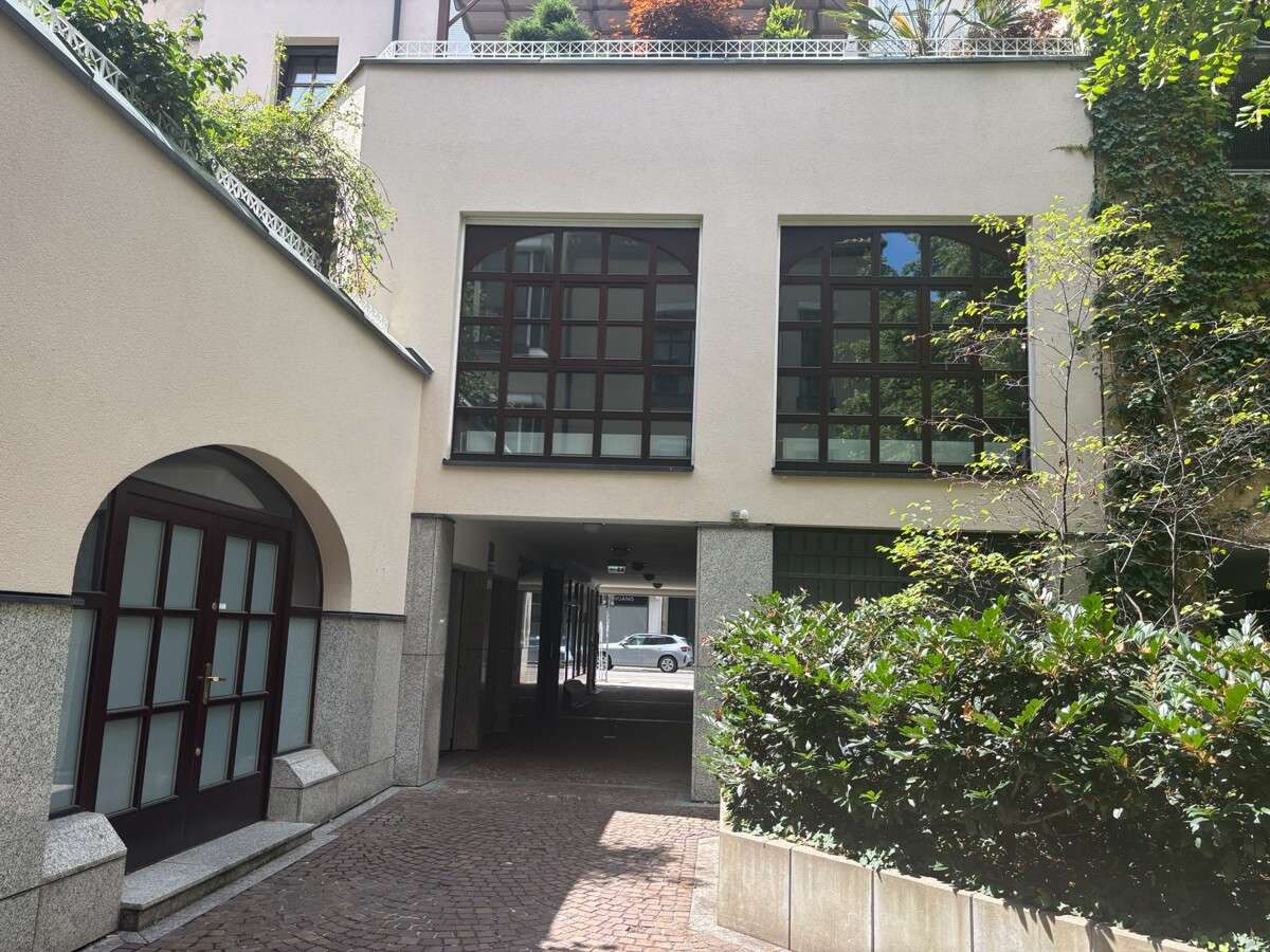 Thumbnail-Büro in München 3.250,00 € 180 m²