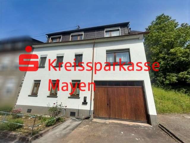 Thumbnail-Haus zum Kaufen in Hatzenport 139.000,00 € 150 m²