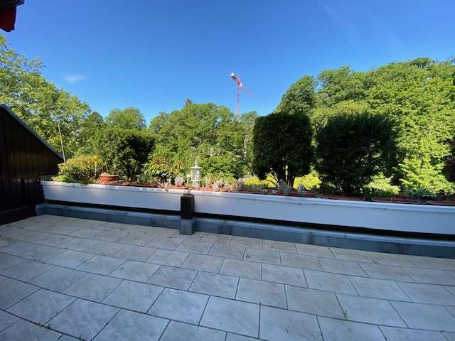 Thumbnail-Wohnung zum Kaufen in Wiesbaden 750.000,00 € 150 m²