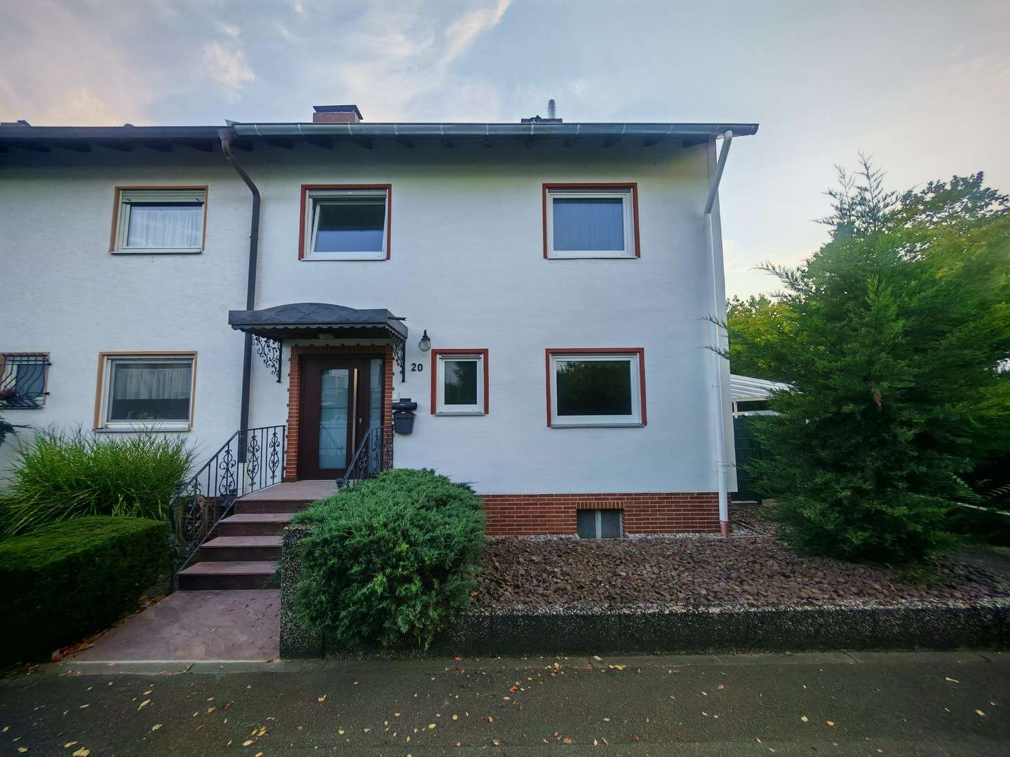 Thumbnail-Haus zum Mieten in Frankenthal 2.500,00 € 230 m²