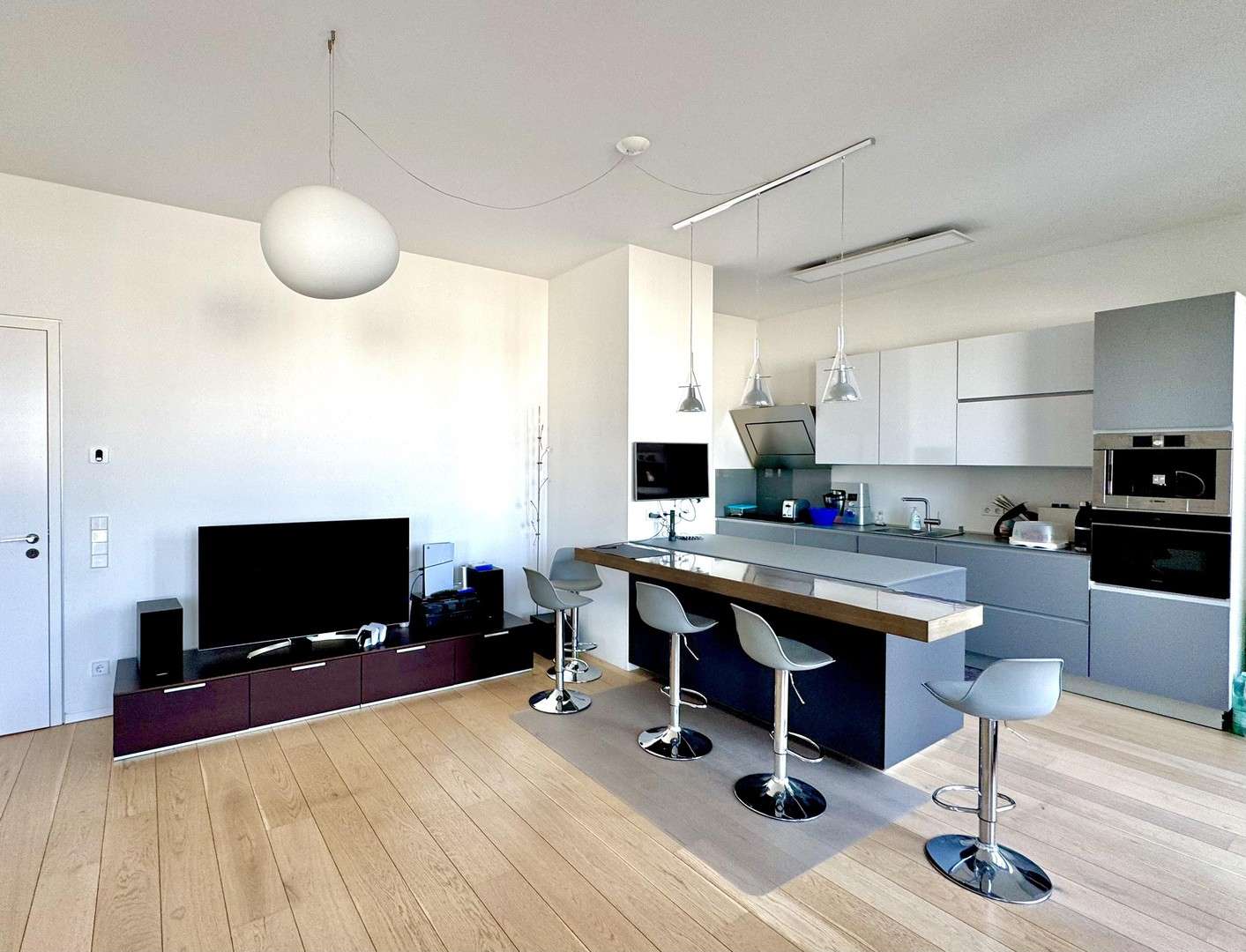 Thumbnail-Wohnung zum Kaufen in Frankfurt am Main 1.389.000,00 € 143.27 m²