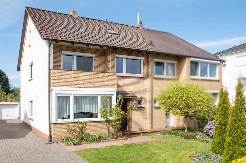 Thumbnail-Haus zum Kaufen in Delmenhorst 345.000,00 € 133 m²