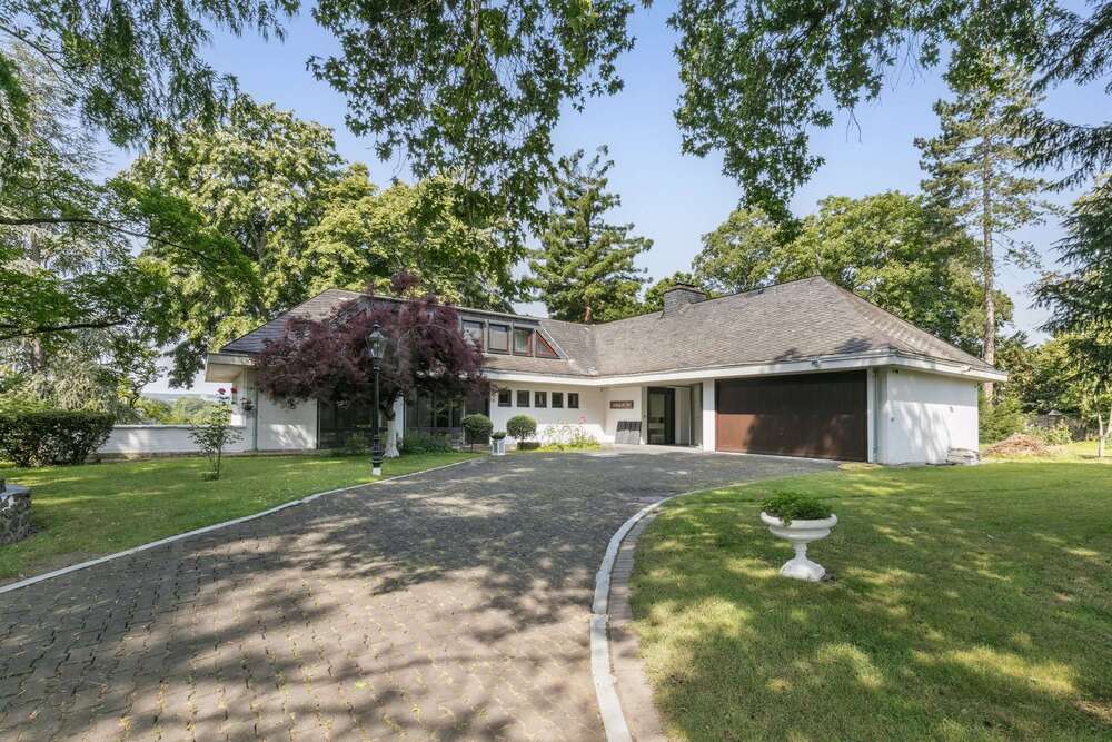 Thumbnail-Haus zum Kaufen in Bonn - Oberkassel 2.690.000,00 € 360 m²