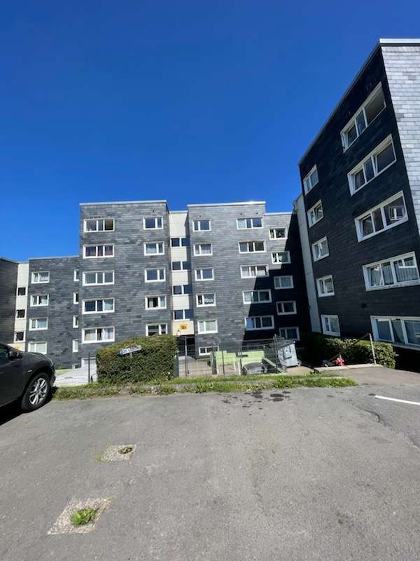 Thumbnail-Wohnung zum Kaufen in Gummersbach 189.000,00 € 94 m²