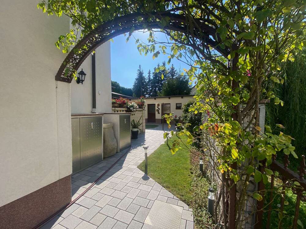 Thumbnail-Haus zum Kaufen in Markkleeberg 620.000,00 € 193 m²