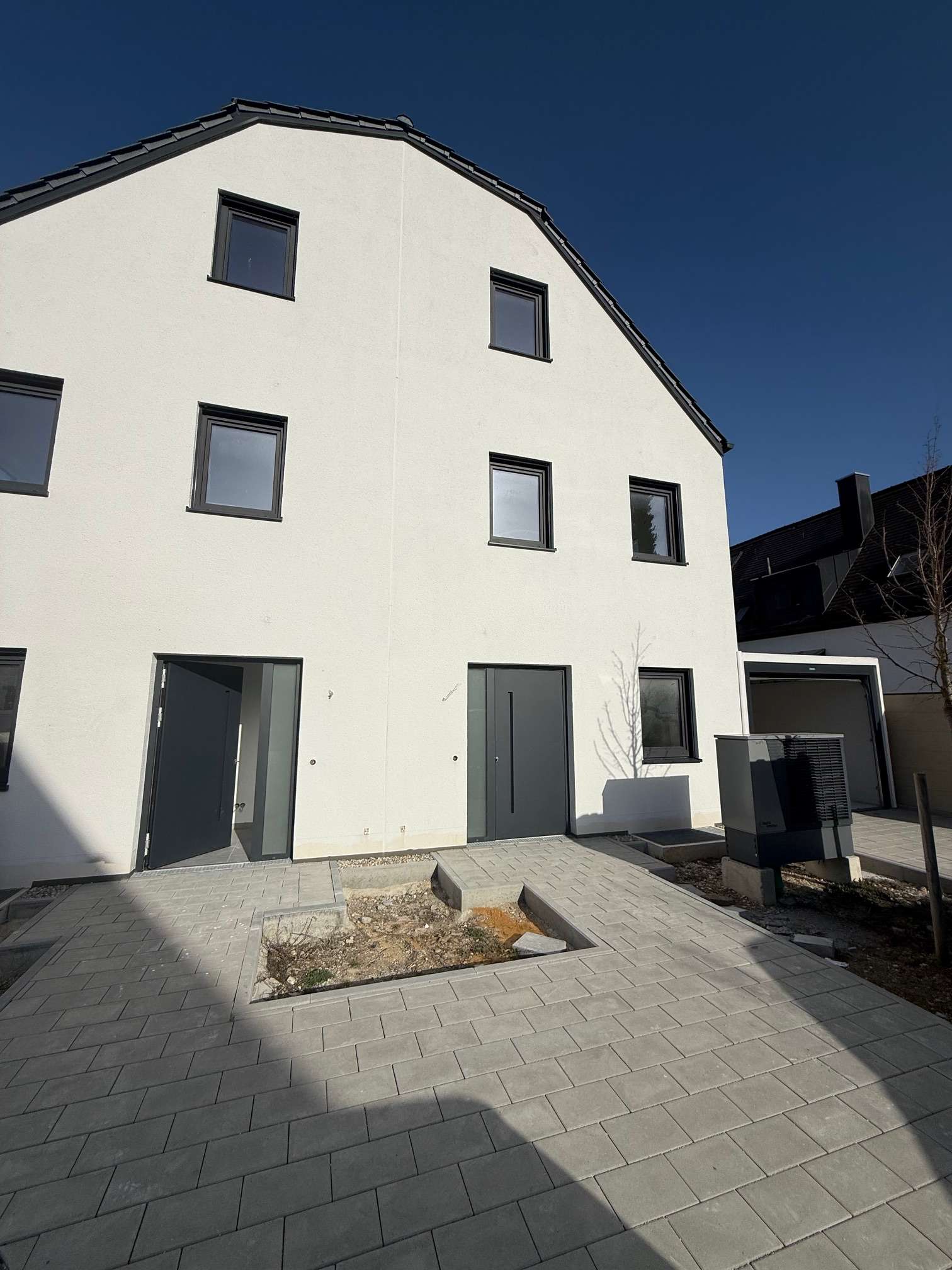 Thumbnail-Haus zum Kaufen in München 1.800.000,00 € 157 m²