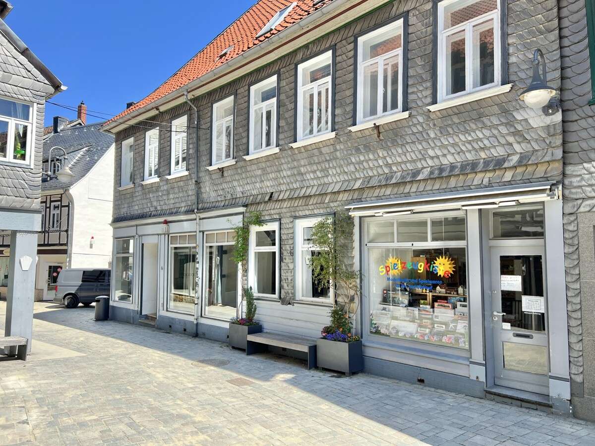 Thumbnail-Haus zum Kaufen in Goslar Goslar 249.000,00 € 175 m²