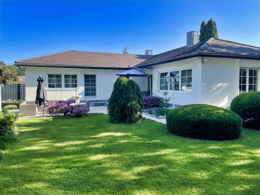 Thumbnail-Haus zum Kaufen in Nürnberg 998.000,00 € 151.07 m²
