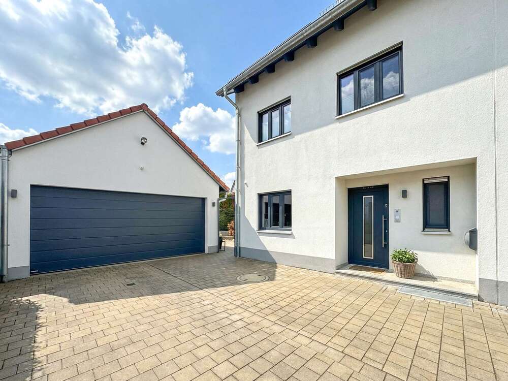 Thumbnail-Haus zum Kaufen in Dillingen an der Donau Hausen 658.000,00 € 171 m²
