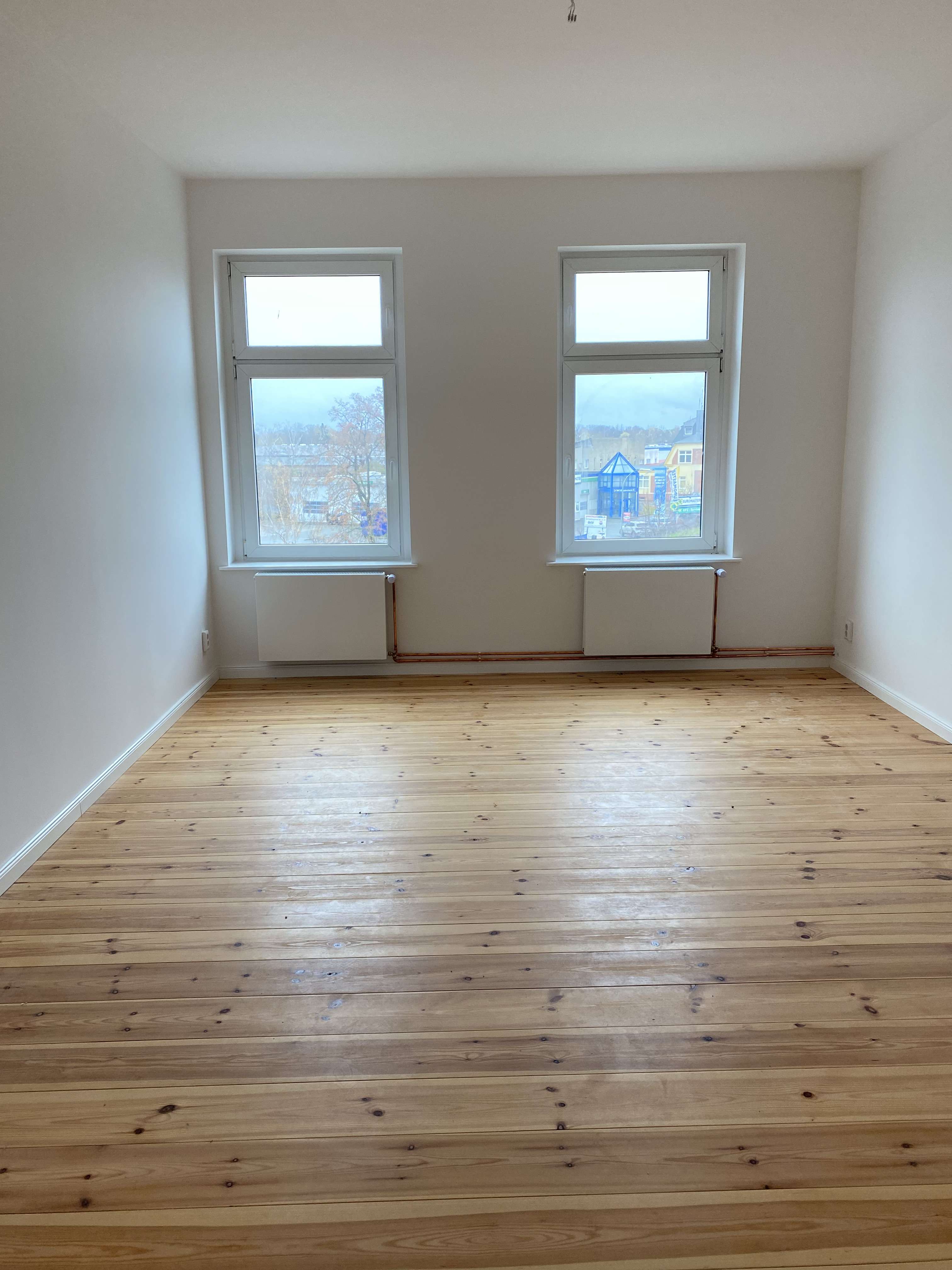 Thumbnail-Wohnung zum Mieten in Oranienburg 1.099,00 € 90.26 m²