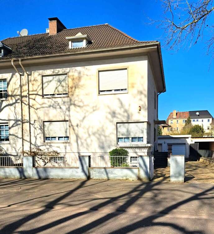 Thumbnail-Haus zum Mieten in Völklingen 1.600,00 € 200 m²