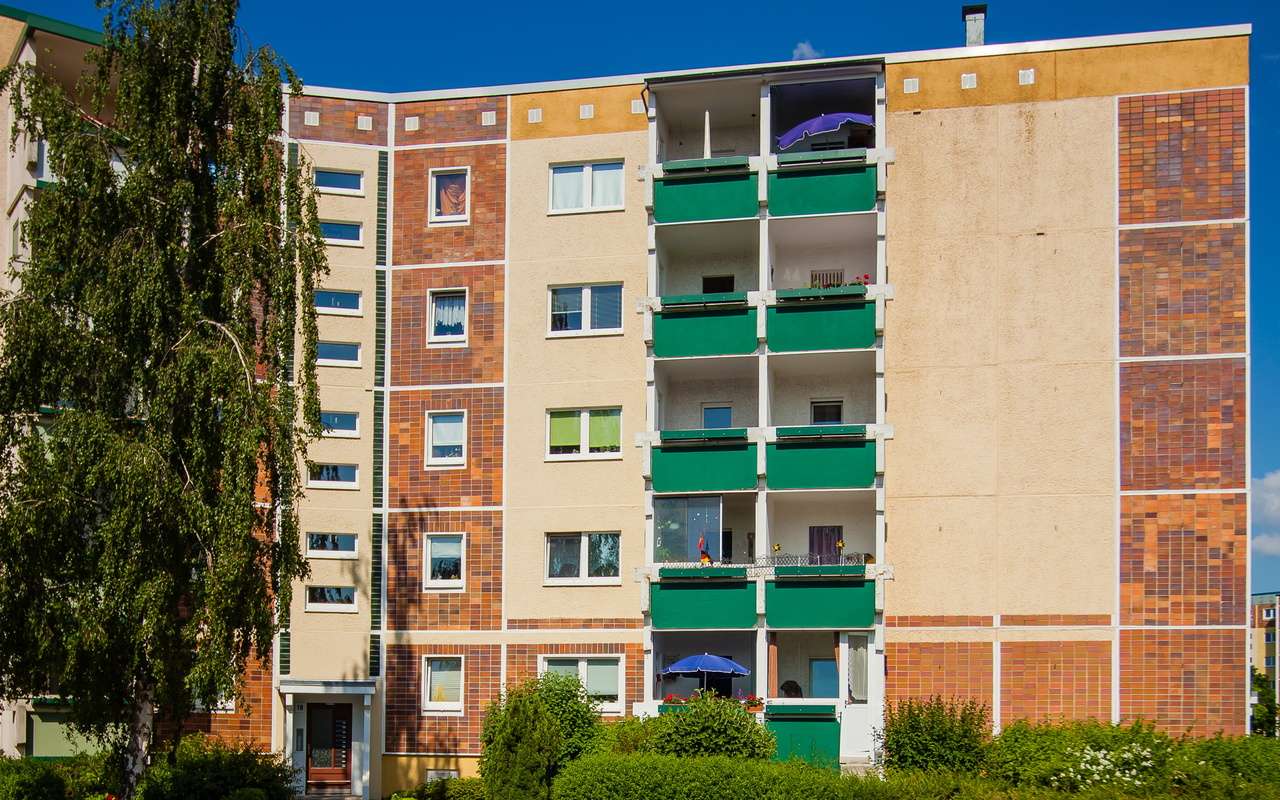 Thumbnail-Wohnung zum Mieten in Rostock 393,00 € 51.66 m²