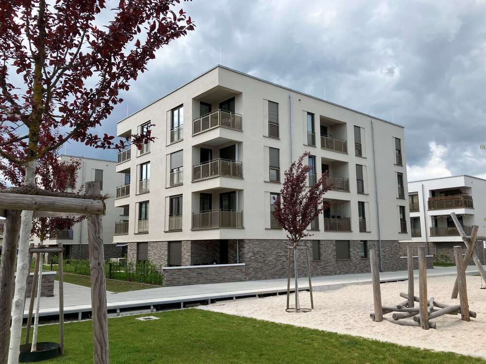 Thumbnail-Wohnung zum Mieten in Stutensee-Blankenloch 406,88 € 46.93 m²