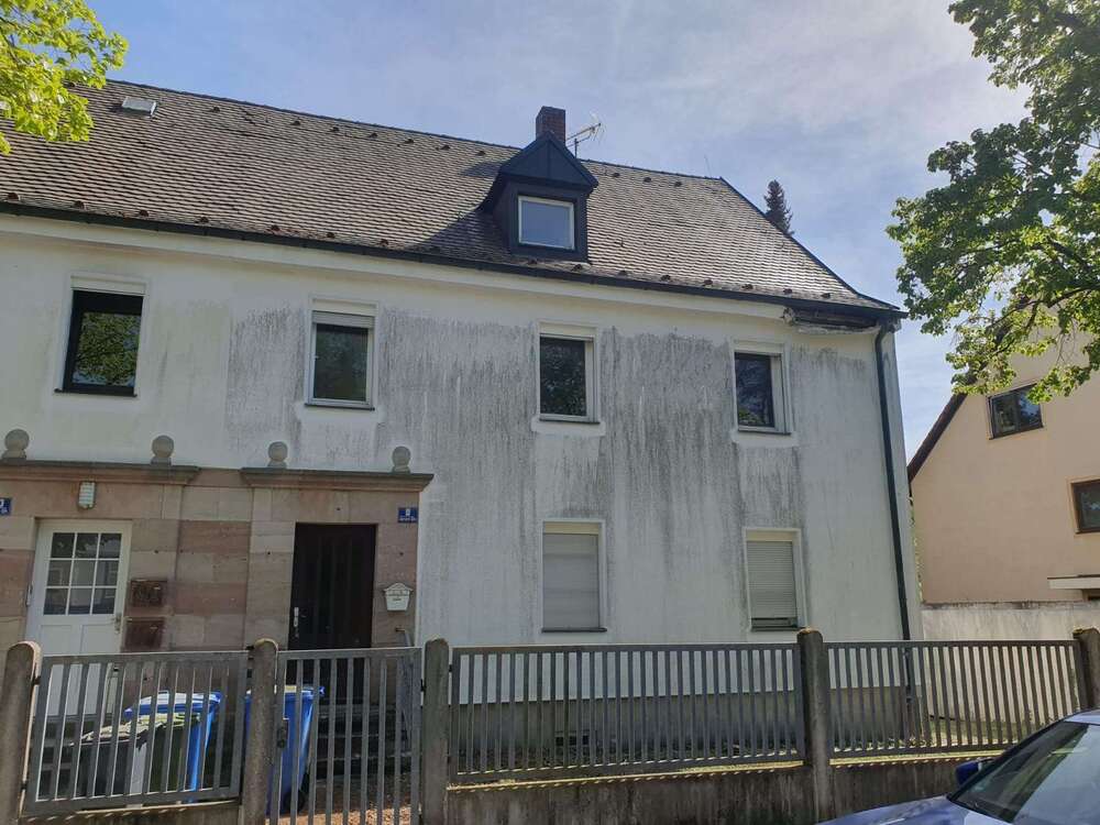 Thumbnail-Haus zum Kaufen in Erlangen 1.750.000,00 € 185 m²