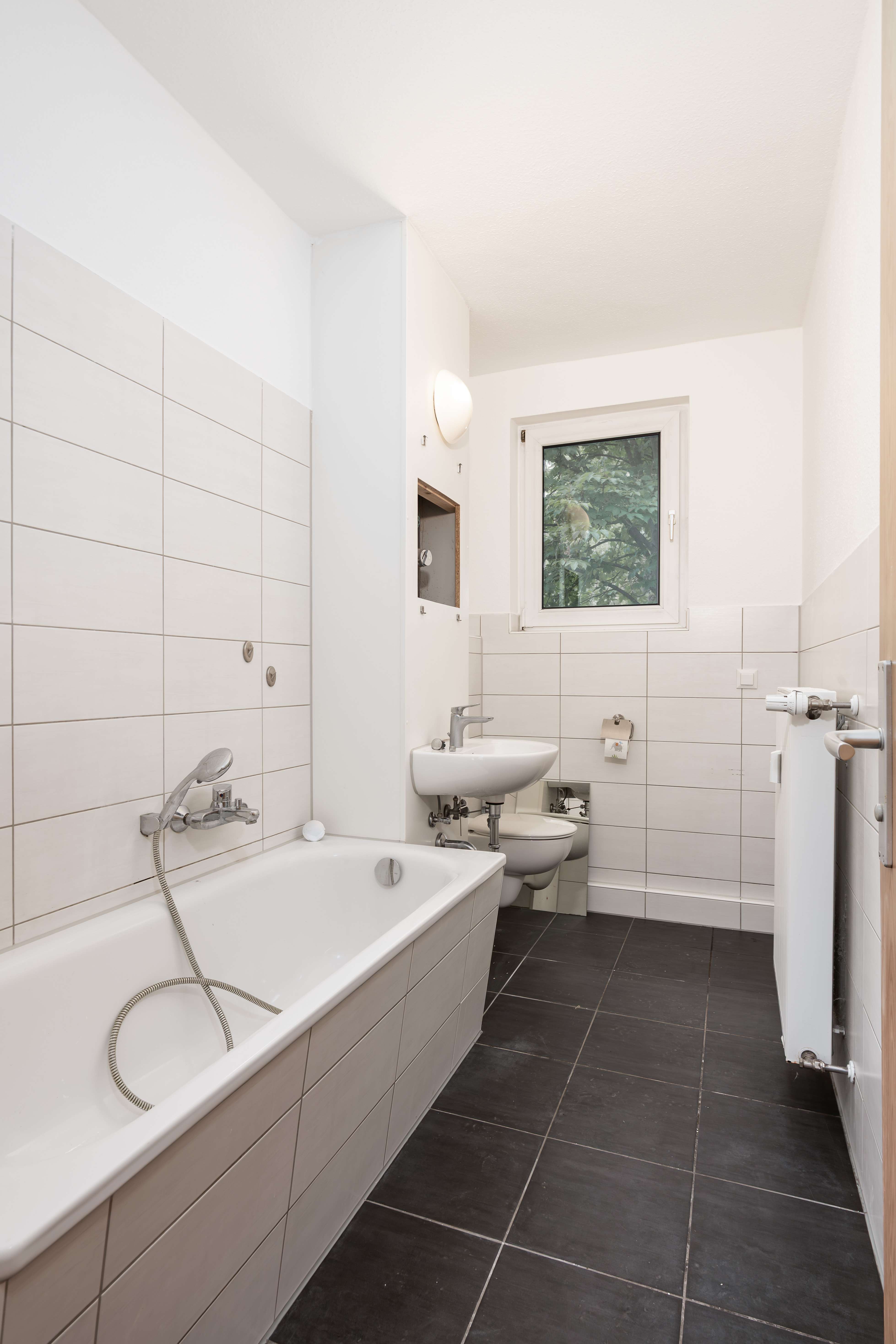 Thumbnail-Wohnung zum Mieten in Weißenfels 366,28 € 59.2 m²