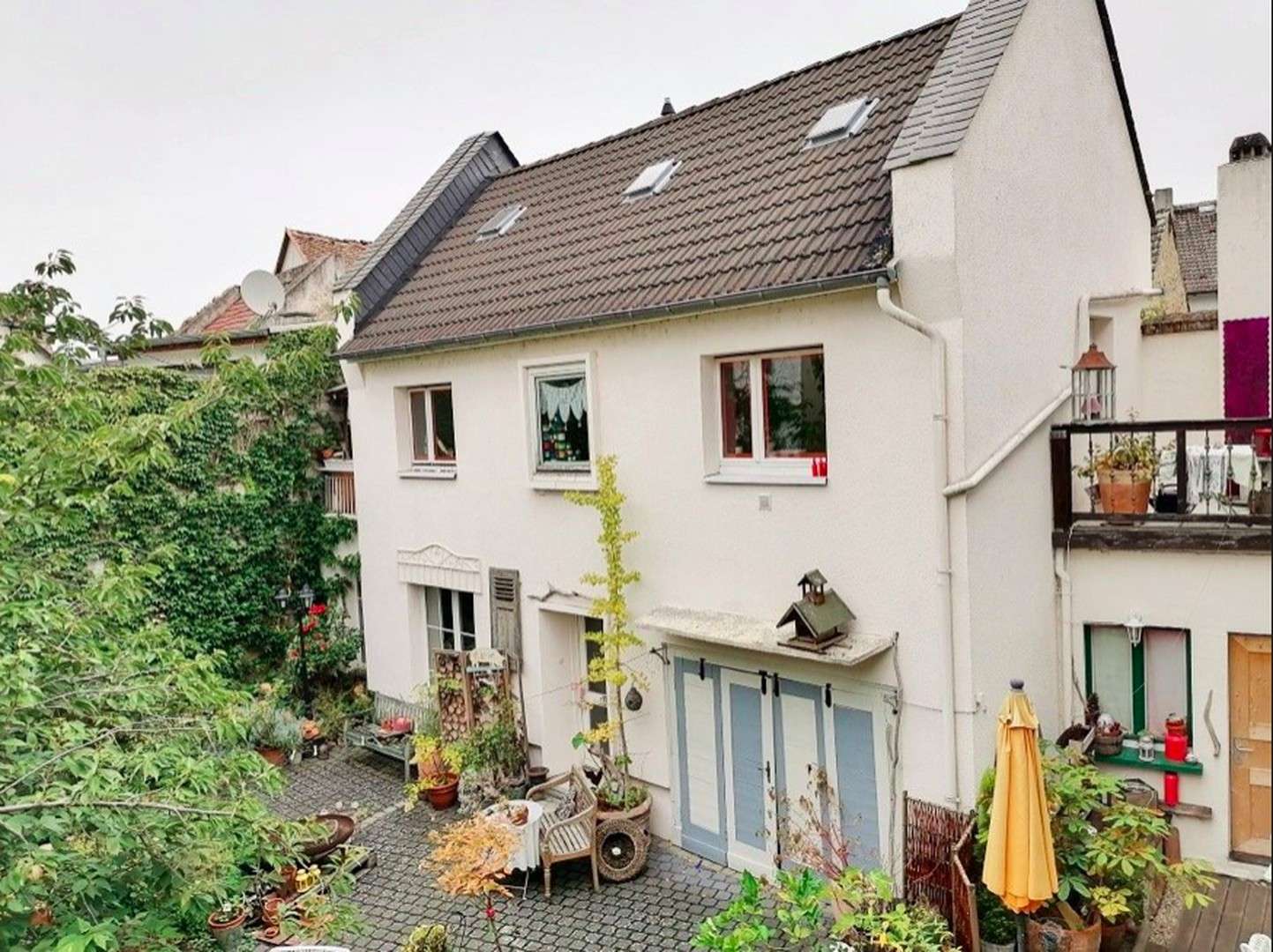 Thumbnail-Haus zum Mieten in Oestrich-Winkel 750,00 € 90 m²