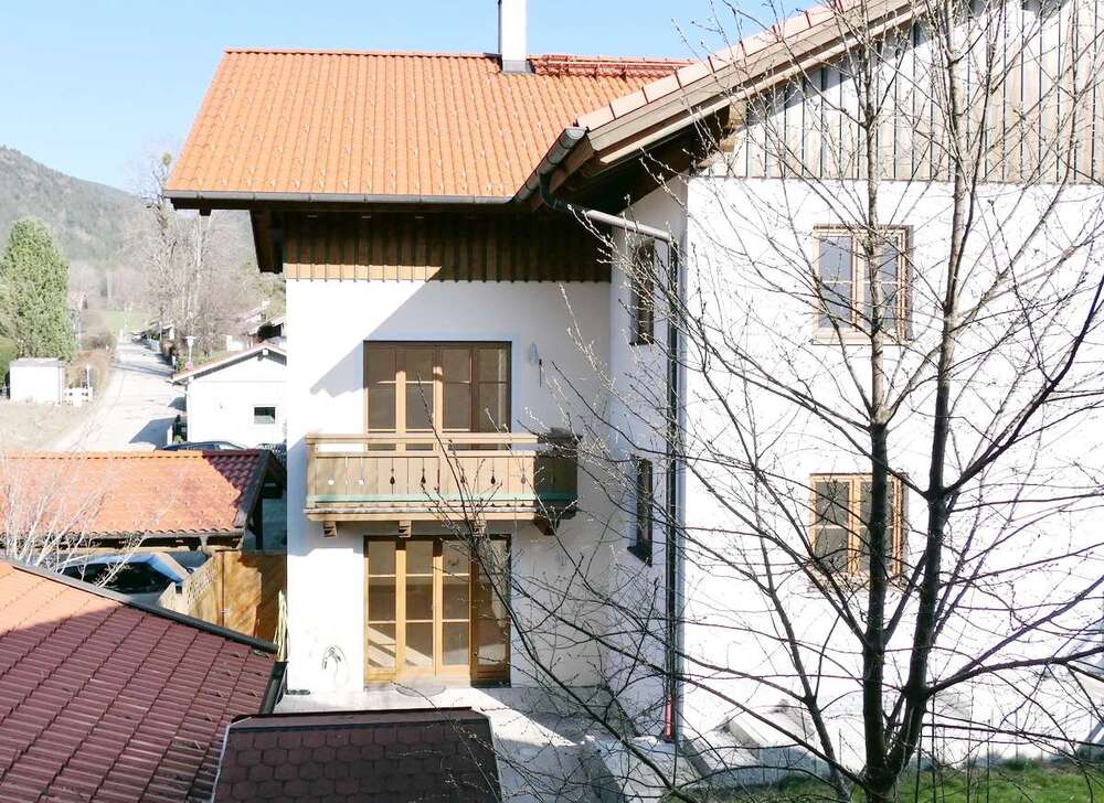 Thumbnail-Wohnung zum Kaufen in Lenggries 675.000,00 € 108 m²