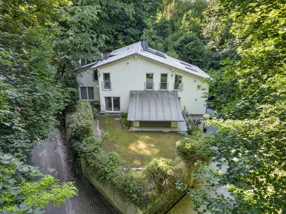 Thumbnail-Haus zum Kaufen in Karlsruhe Durlach 1.179.000,00 € 343 m²