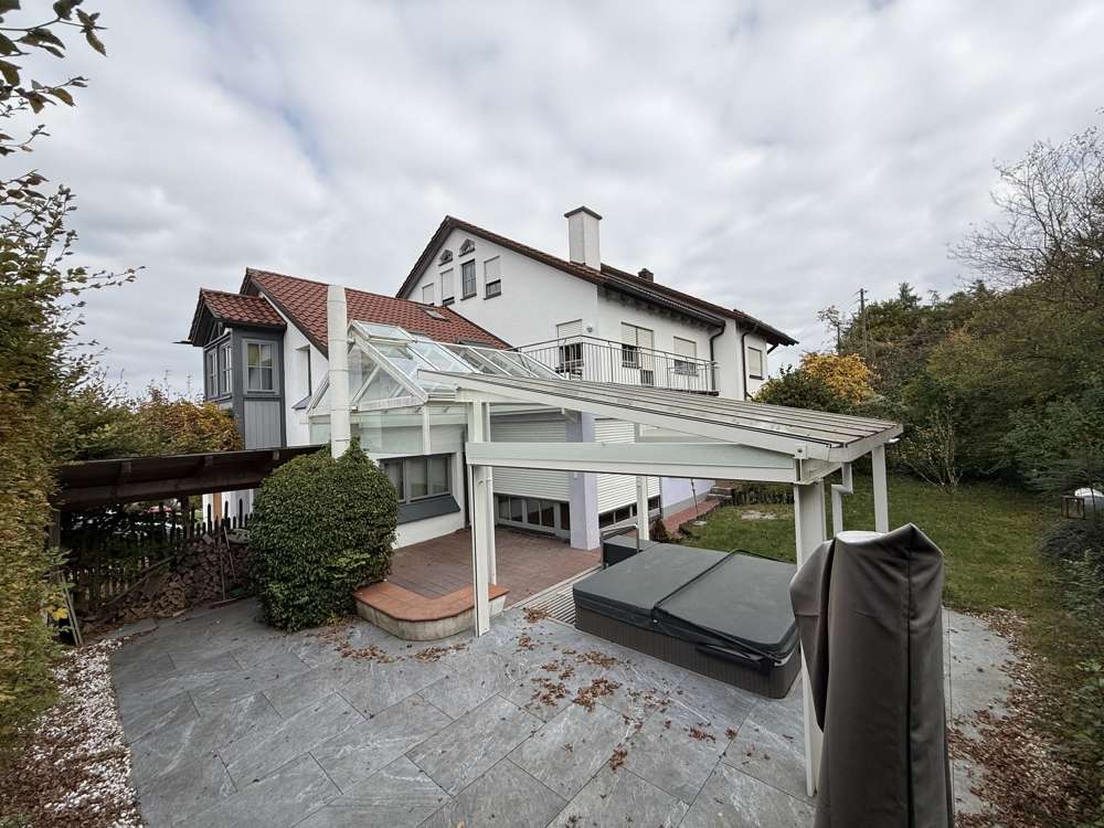 Thumbnail-Haus zum Kaufen in Diedorf 980.000,00 € 298 m²