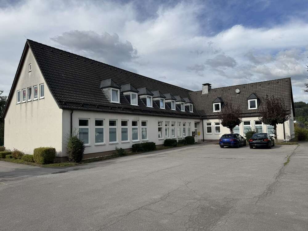 Thumbnail-Haus zum Kaufen in Kirchhundem 293.000,00 € 80 m²