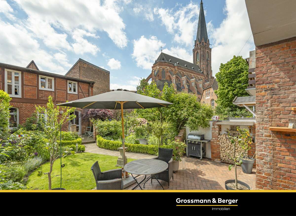 Thumbnail-Haus zum Kaufen in Lüneburg 1.290.000,00 € 255.82 m²