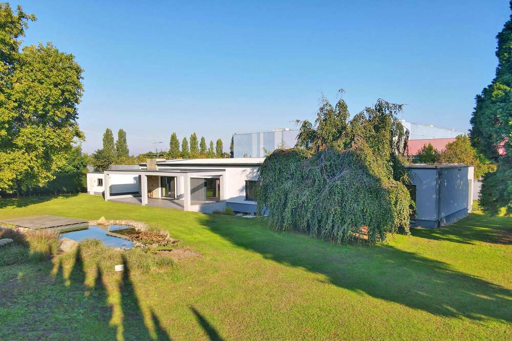 Thumbnail-Haus zum Kaufen in Waghäusel 2.200.000,00 € 327 m²