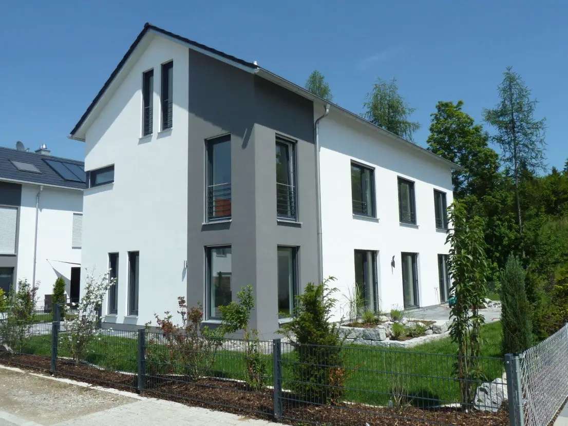 Thumbnail-Haus zum Mieten in Landsberg am Lech 3.300,00 € 207 m²