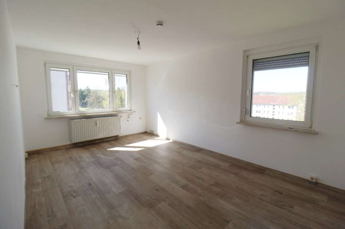 Thumbnail-Wohnung zum Mieten in Lunzenau 330,00 € 57 m²