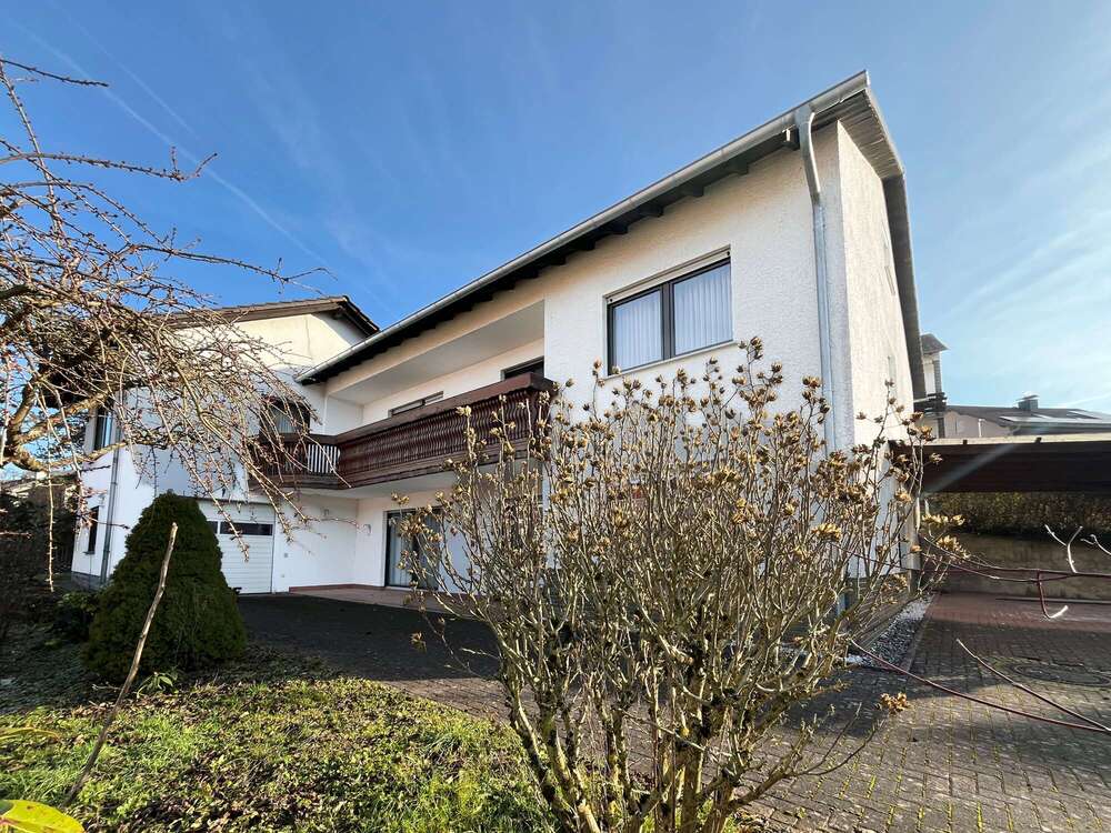 Thumbnail-Haus zum Kaufen in Hausen 385.000,00 € 249.83 m²