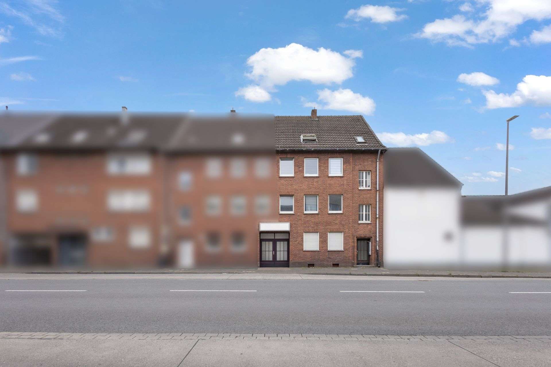 Thumbnail-Haus zum Kaufen in Moers 370.000,00 € 217.58 m²