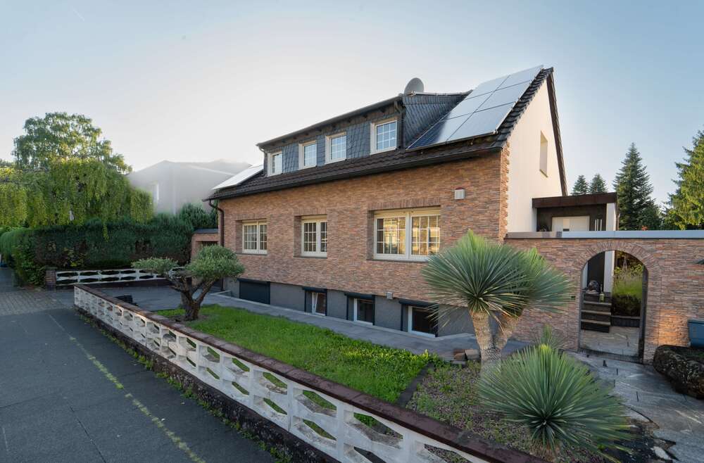 Thumbnail-Haus zum Kaufen in Wuppertal 1.200.000,00 € 240 m²