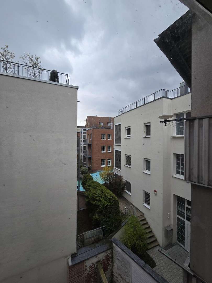 Thumbnail-Wohnung zum Kaufen in Stuttgart 329.000,00 € 68.5 m²