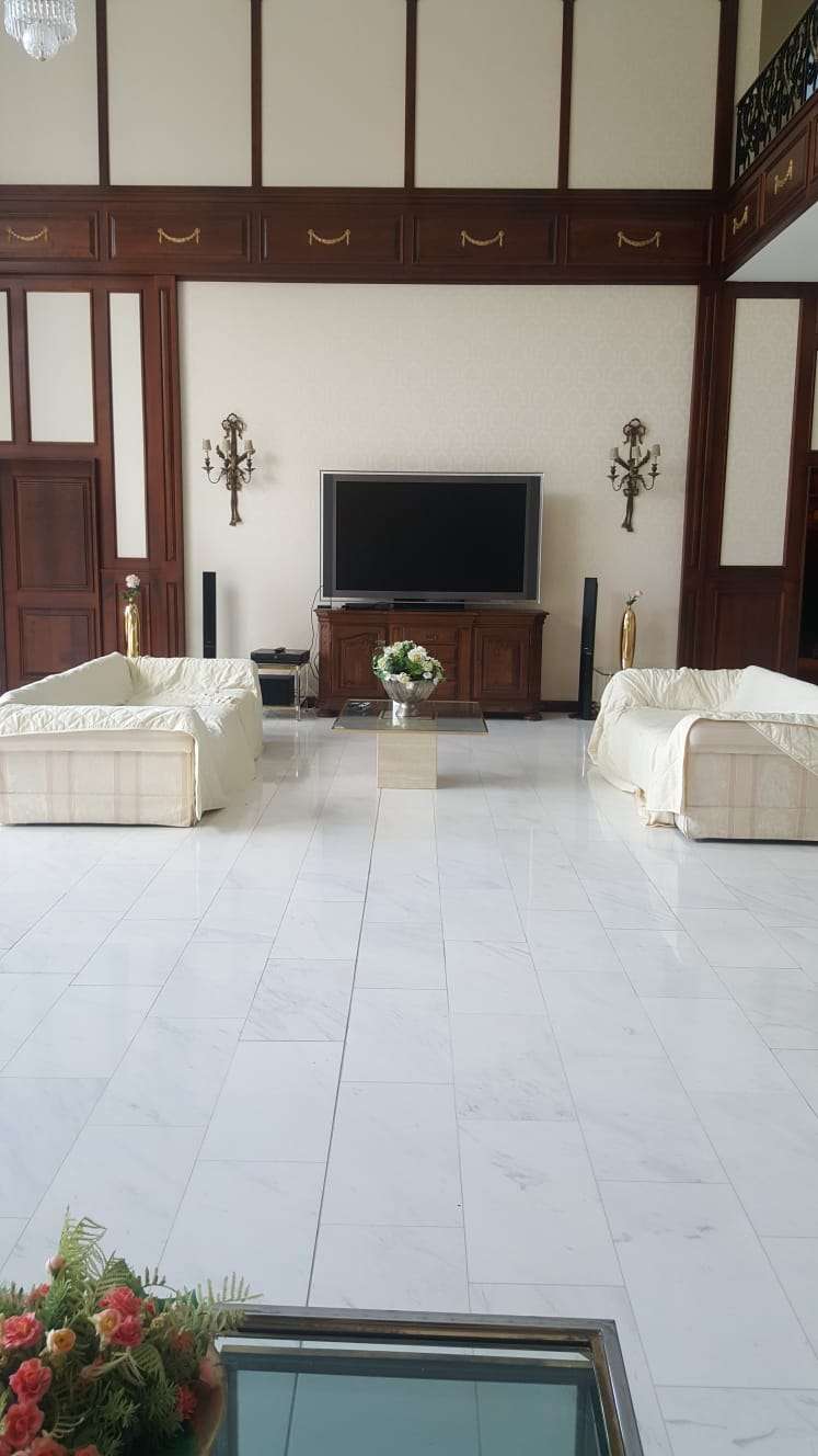 Thumbnail-Haus zum Mieten in Michendorf 9.000,00 € 700 m²