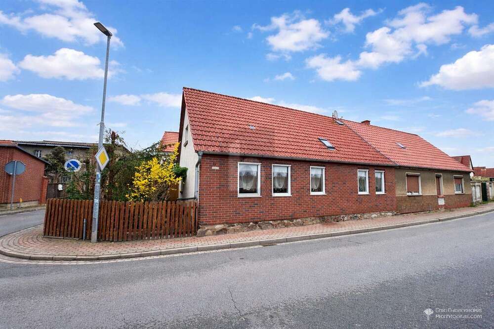 Thumbnail-Haus zum Kaufen in Tangerhütte 48.000,00 € 85 m²