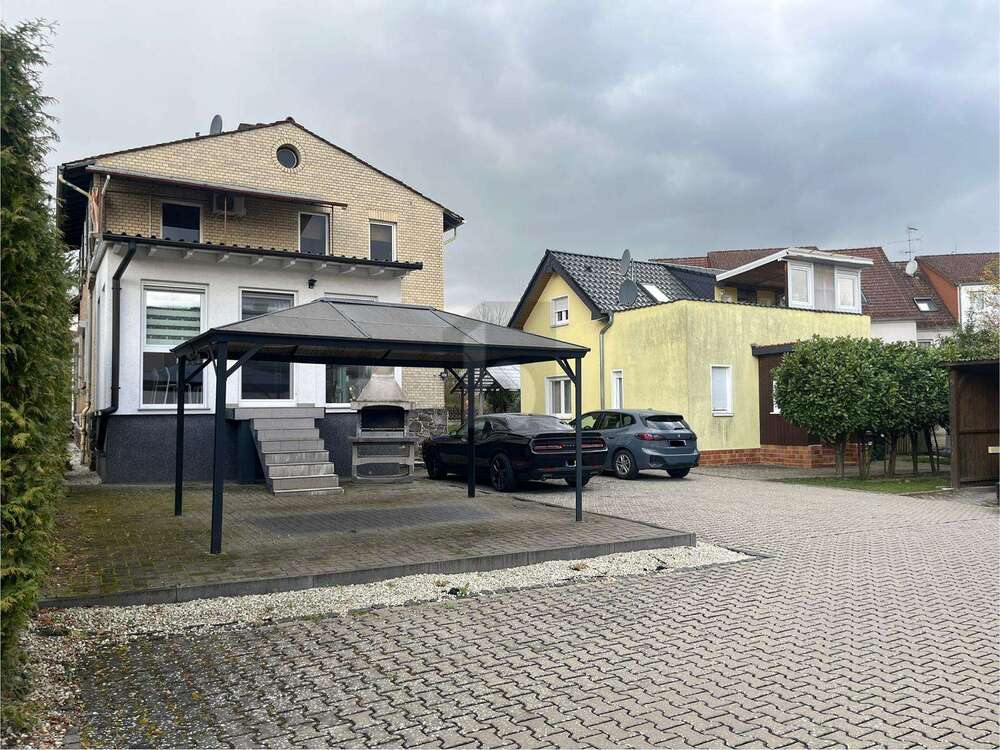 Thumbnail-Haus zum Kaufen in Hungen 599.000,00 € 295 m²