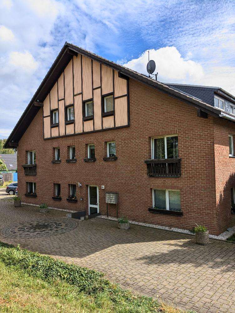 Thumbnail-Wohnung zum Mieten in Altgeringswalde 740,00 € 110 m²