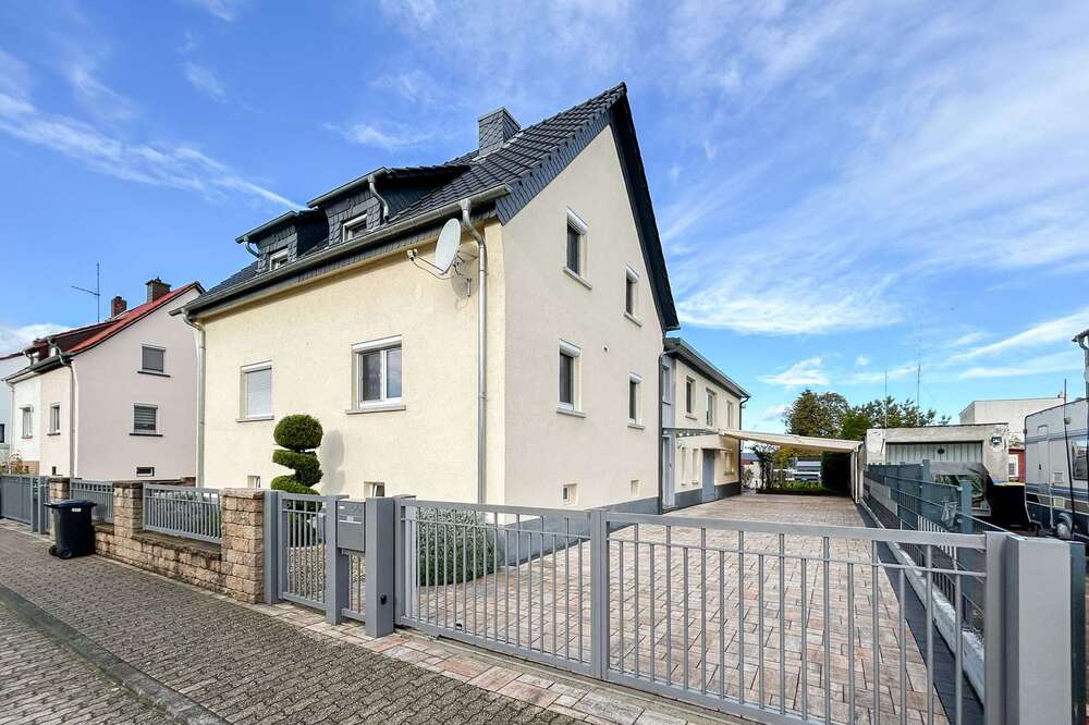 Thumbnail-Haus zum Kaufen in Biebesheim am Rhein 459.000,00 € 119.12 m²