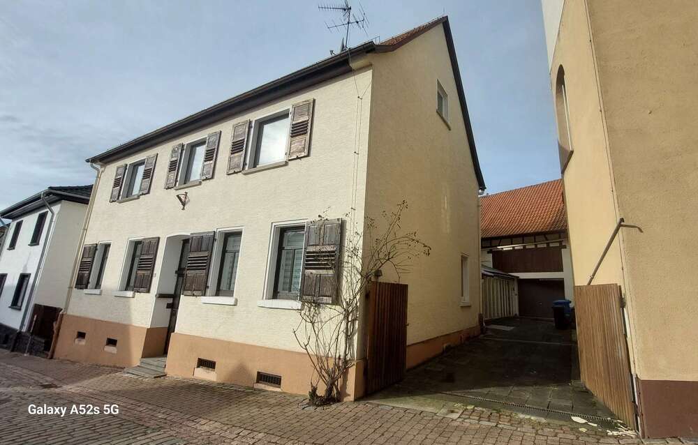 Thumbnail-Wohnung zum Mieten in Brensbach 750,00 € 80 m²