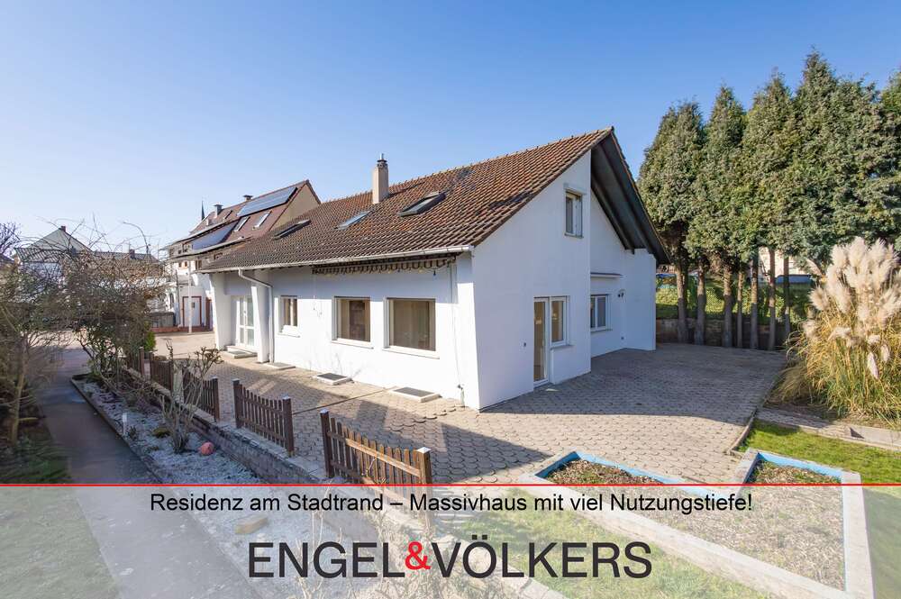 Thumbnail-Haus zum Kaufen in Eisenberg 325.000,00 € 210 m²